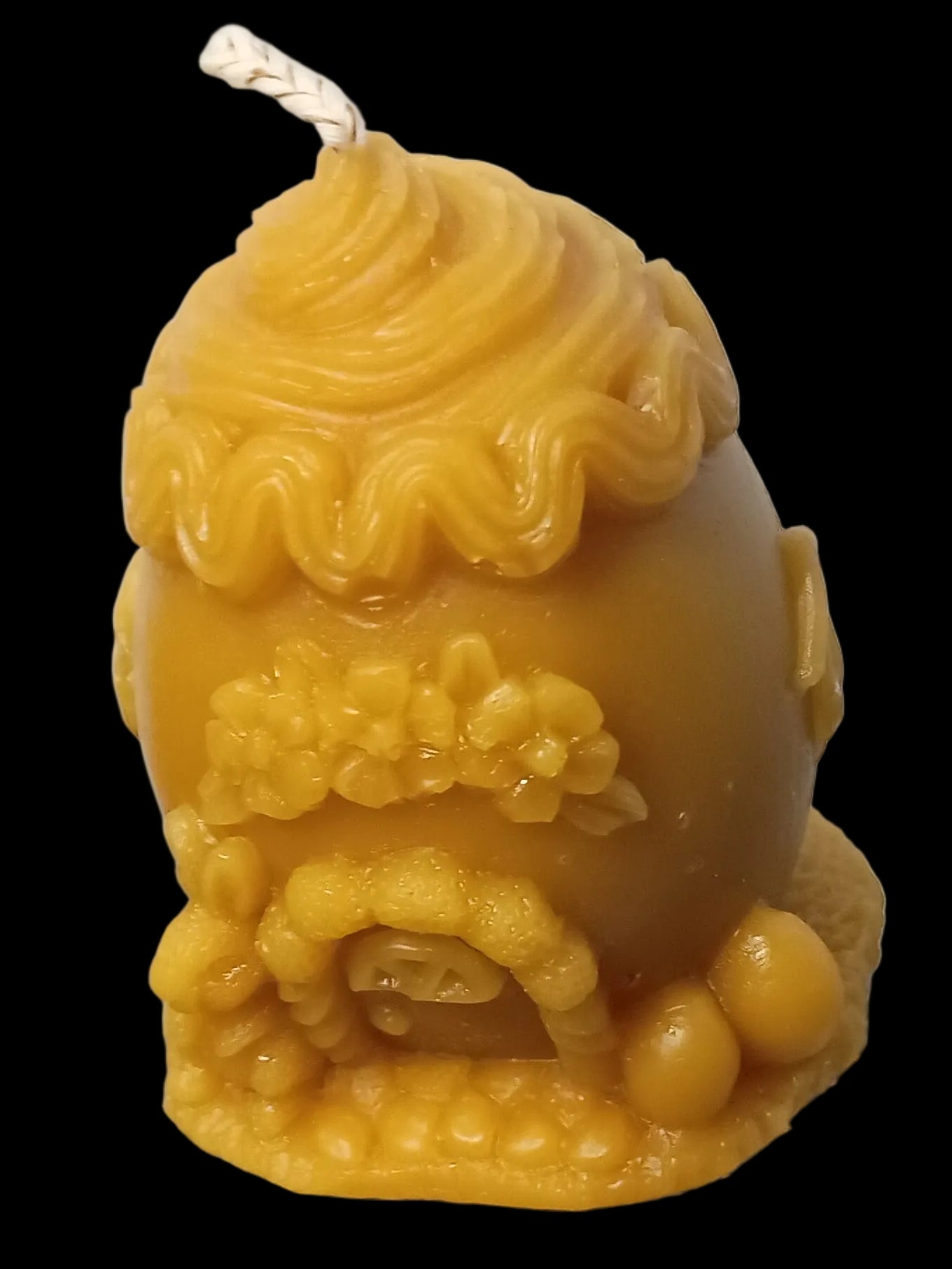 Round Egg Rabbit House candle