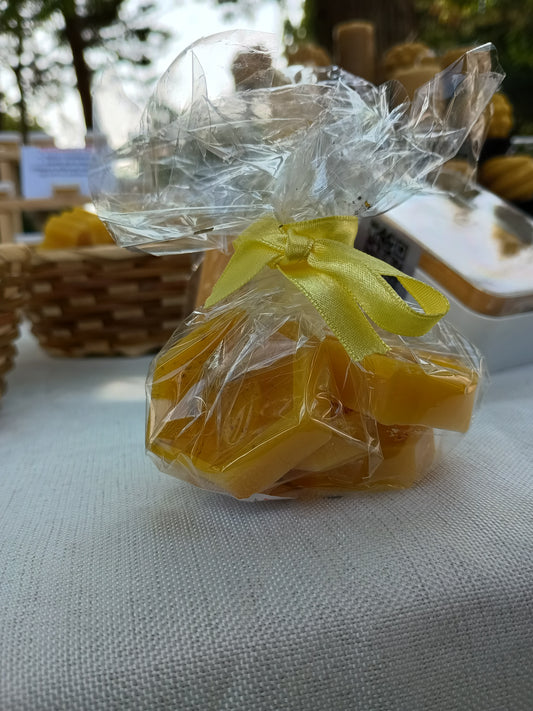 Candle melts, unscented, pure beeswax