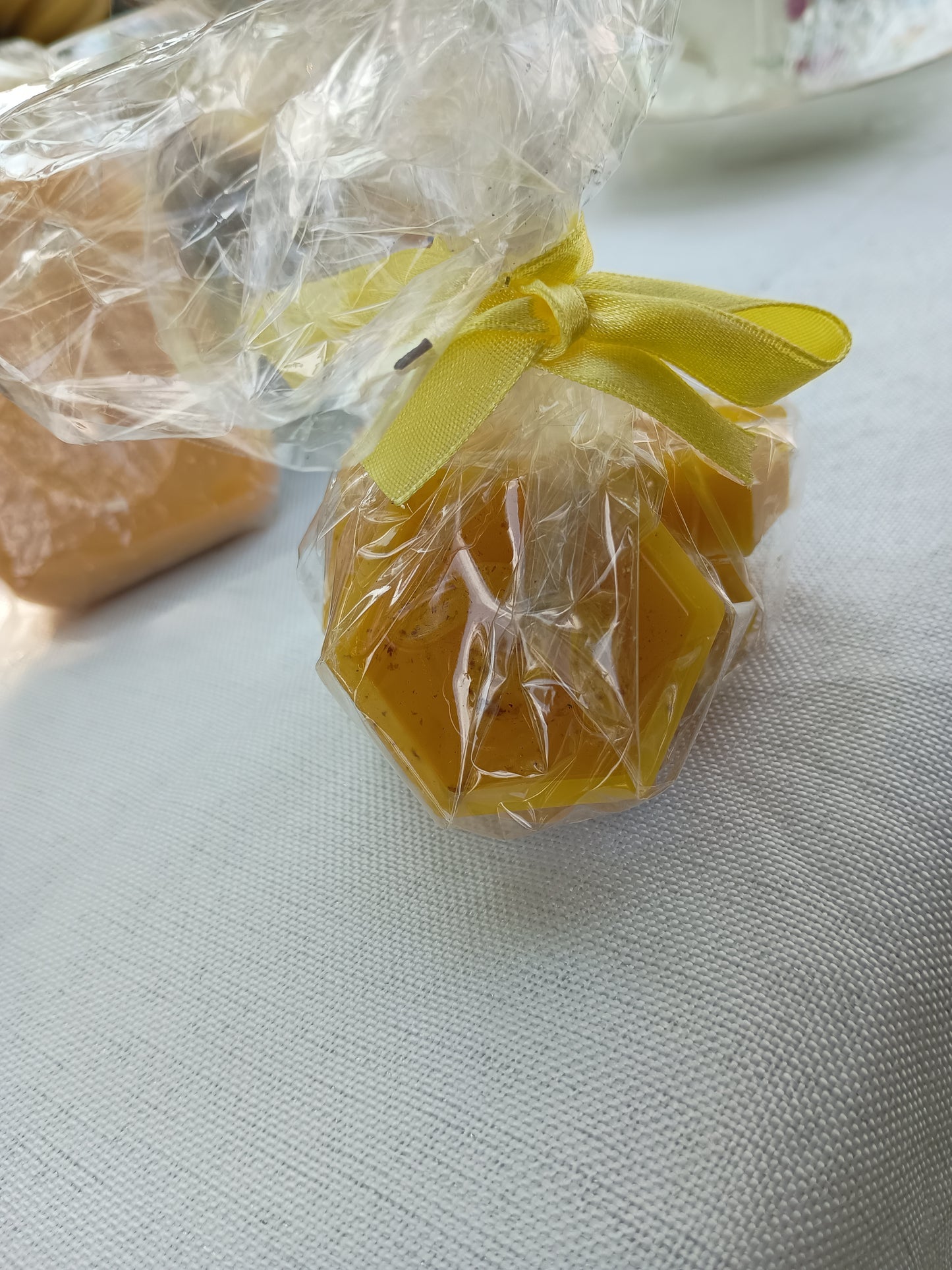 Candle melts, unscented, pure beeswax