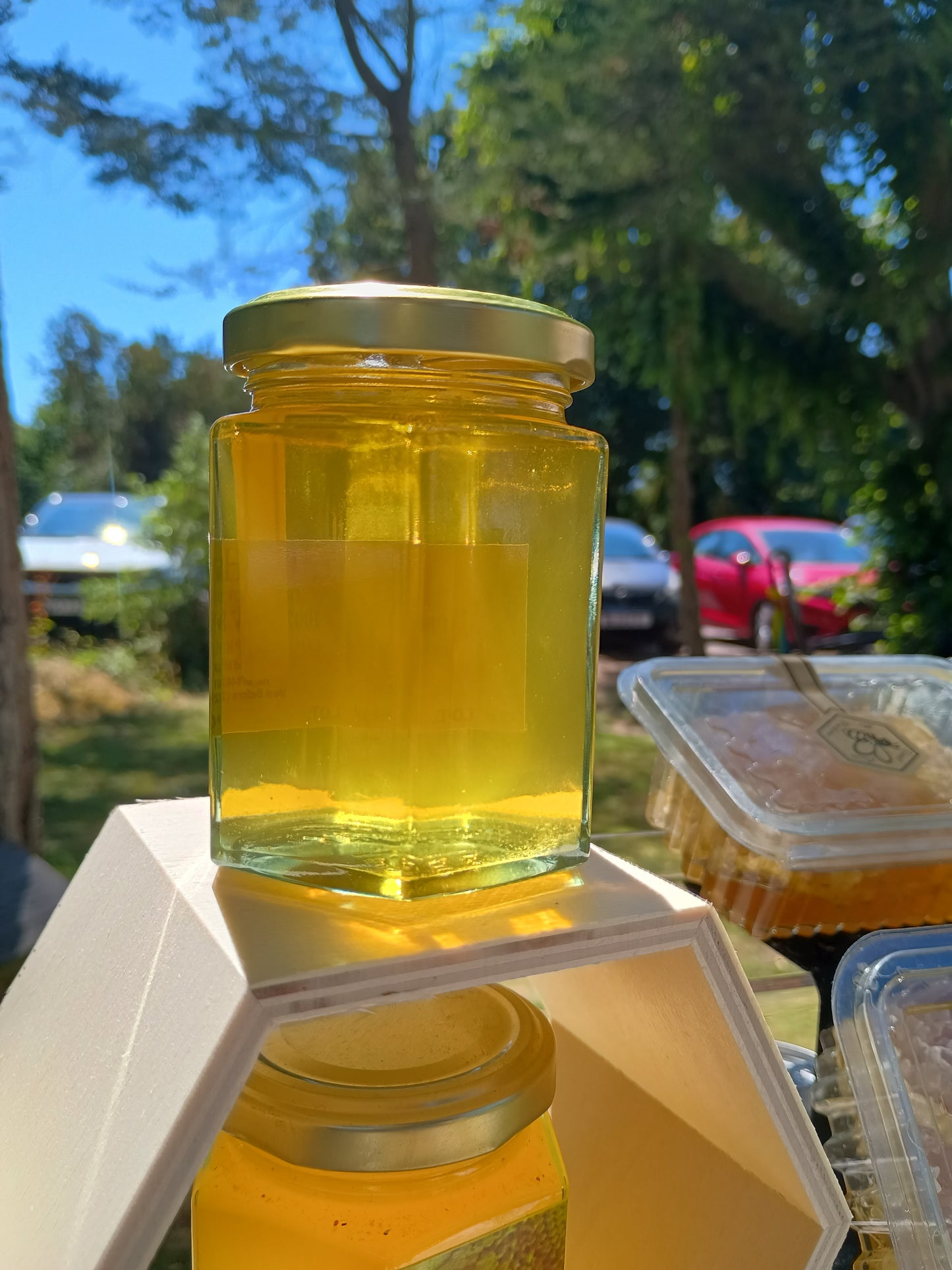 Honey, local to Hayling Island, 💯% raw