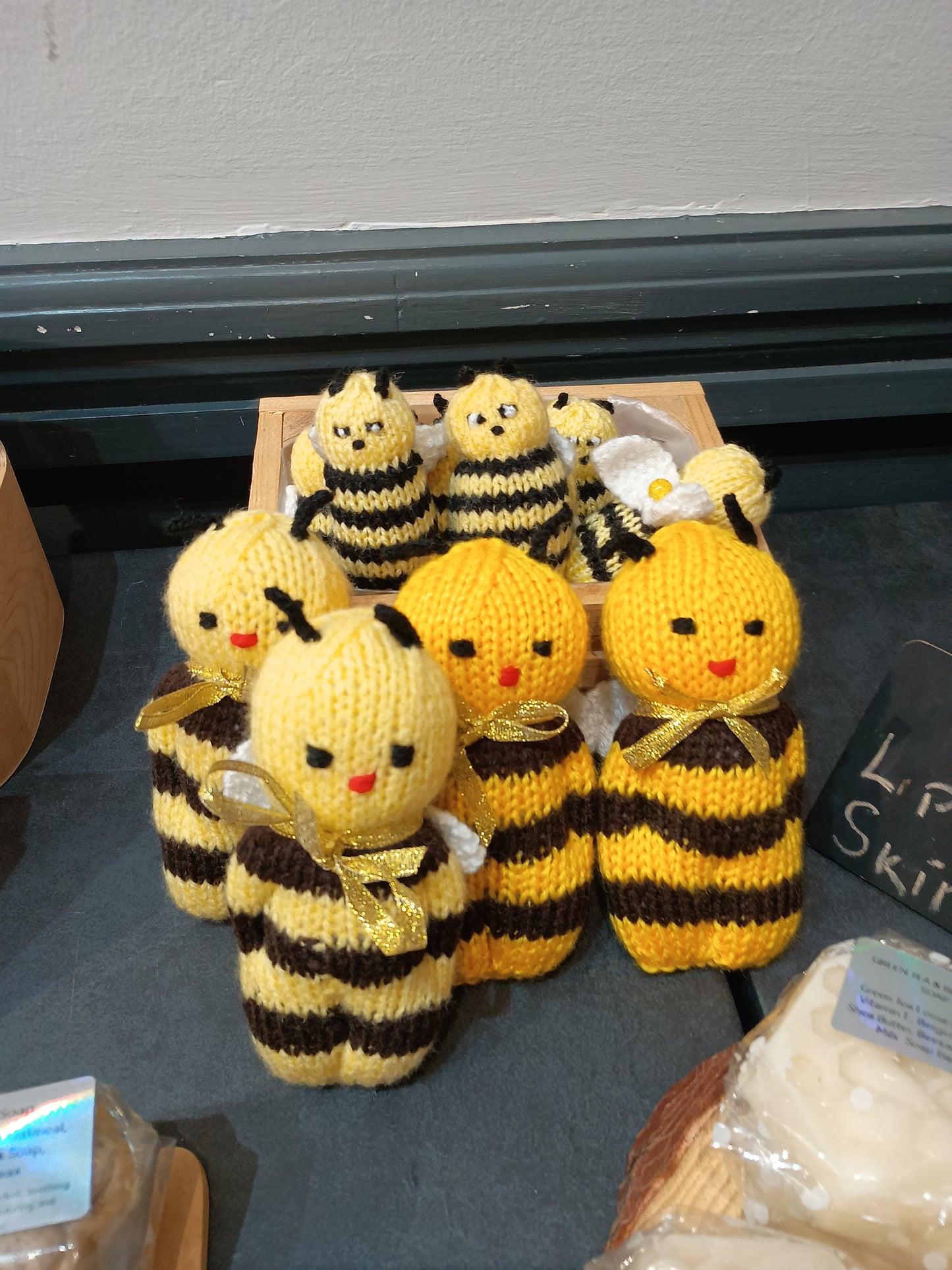 Small size Bee
