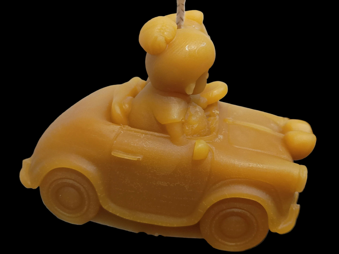 Couple in a Car candle