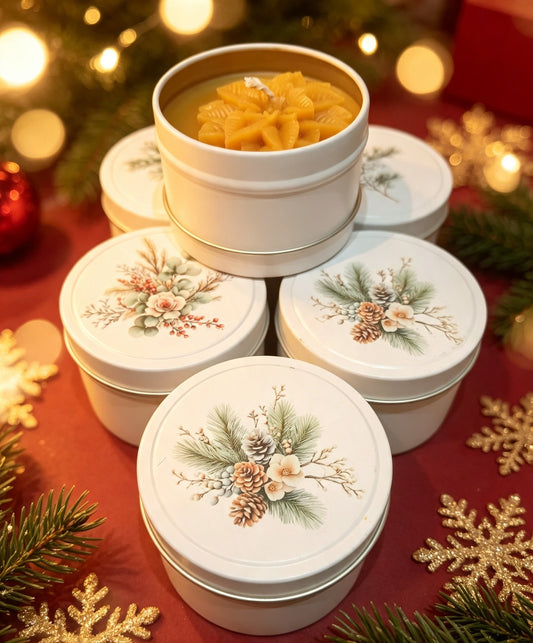 Christmas candle in a Tin